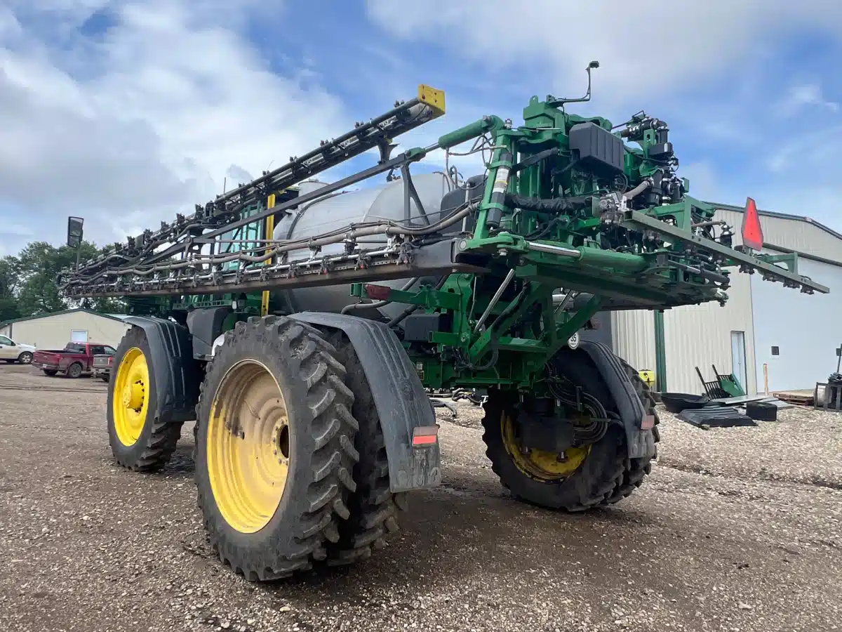 Gallery image 2 for Used 2025 John Deere 616R Sprayer - Self Propelled