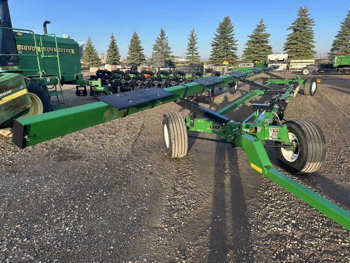 Gallery image 2 for Used 2025 Unverferth NEW AWS 52 Header Trailer Header Cart