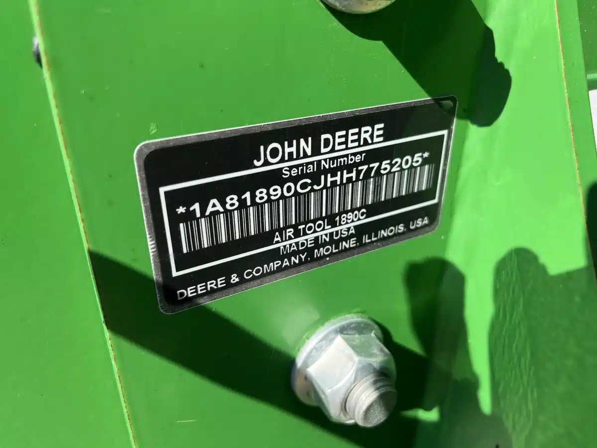 Gallery image 2 for Used 2018 John Deere 1890 Air Drill