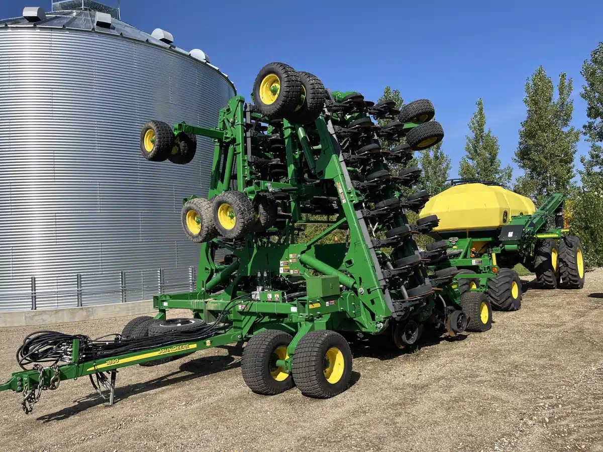 Gallery image 1 for Used 2016 John Deere 1890 Air Drill