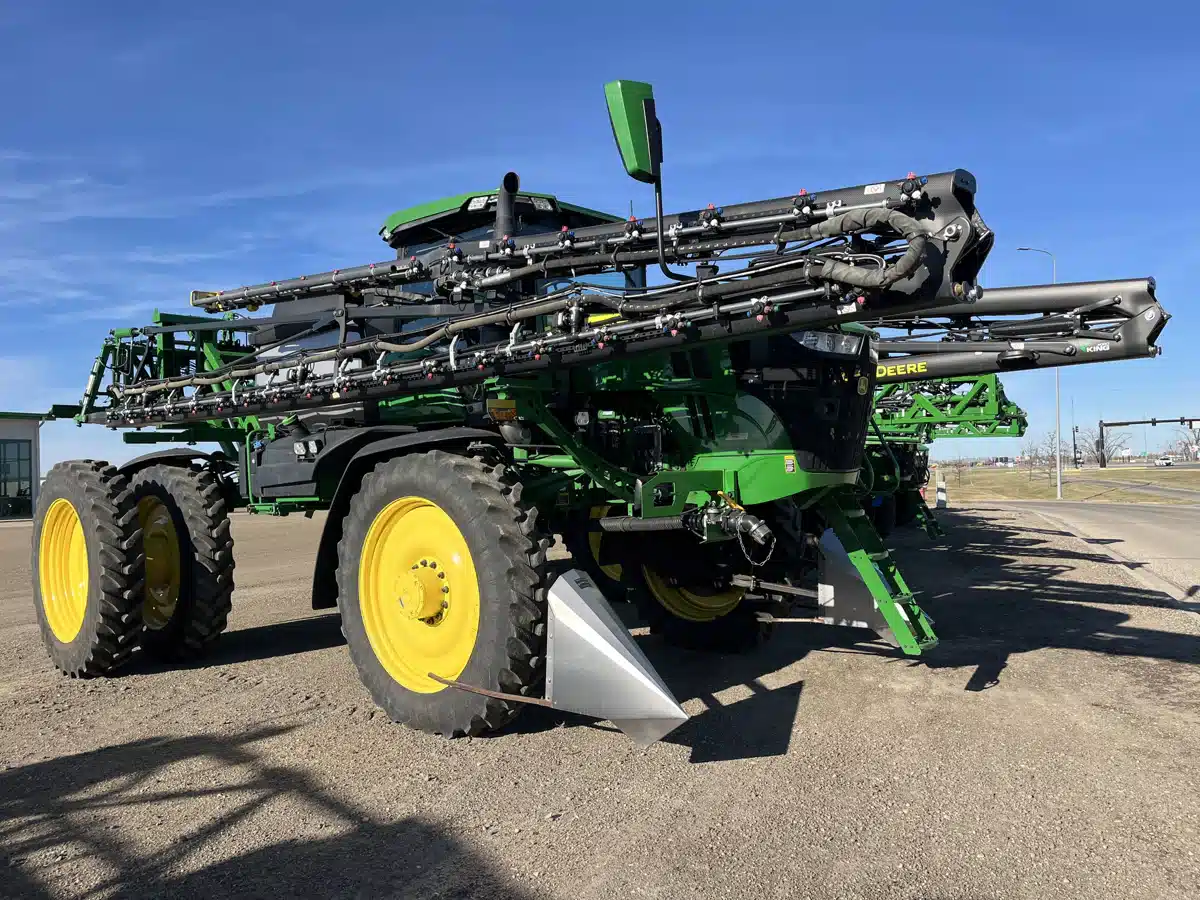 Gallery image 1 for Used 2023 John Deere 612R Sprayer - Self Propelled