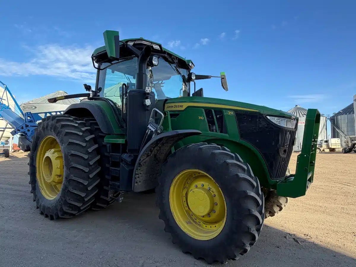 Gallery image 2 for 2025 John Deere 7R 310 Tractor