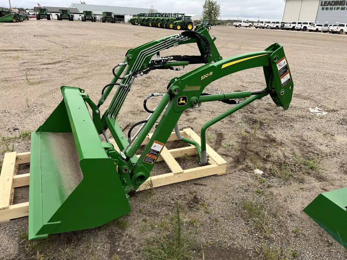 Gallery image 2 for Used 2024 John Deere 120R Front End Loader