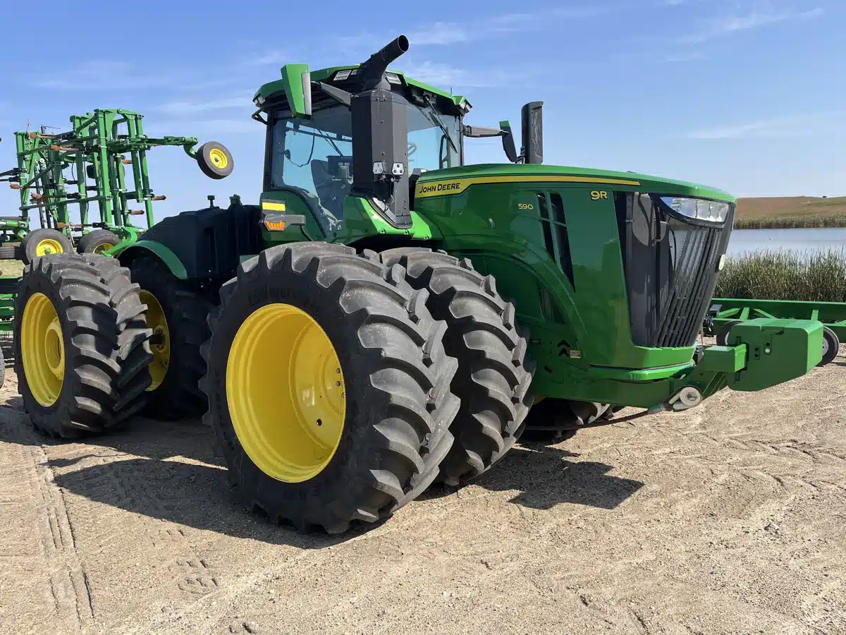 Gallery image 1 for Used 2025 John Deere 9R 590 Tractor