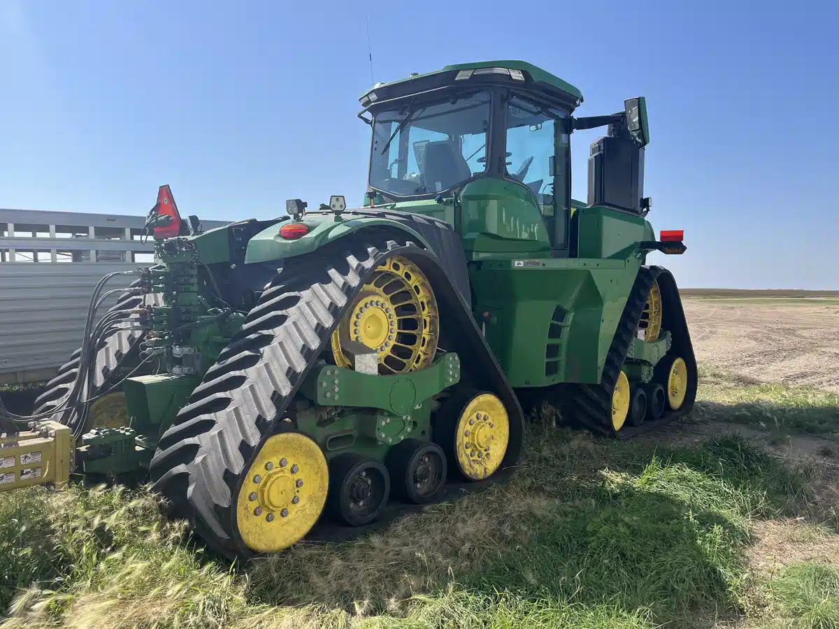 Gallery image 2 for 2024 John Deere 9RX 640 Tractor