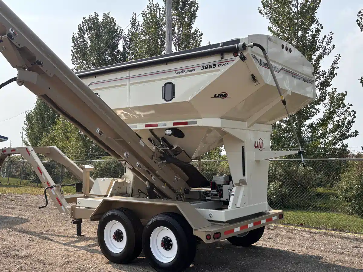 Gallery image 1 for Used 2025 Unverferth NEW 3955DXL Tender