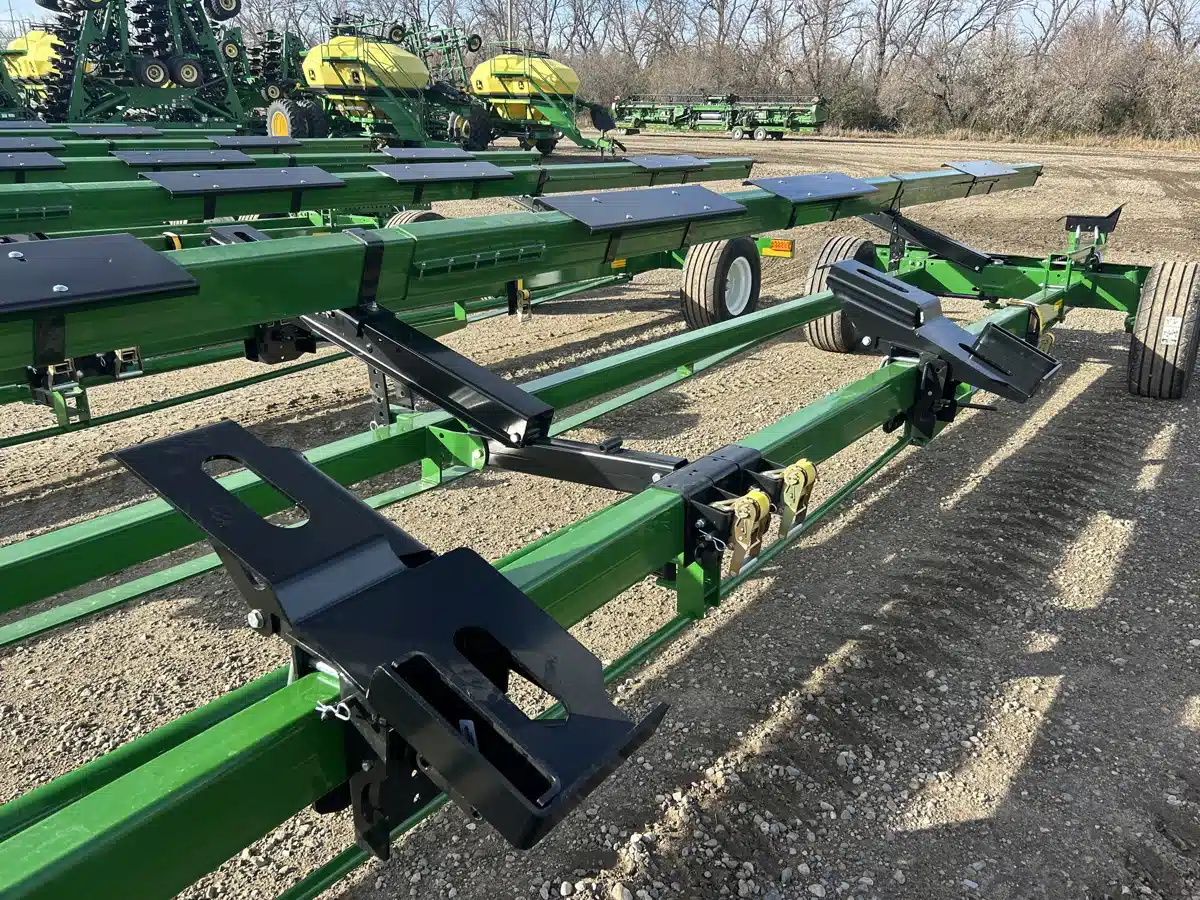 Used 2026 Unverferth NEW AWS 52 Header Cart