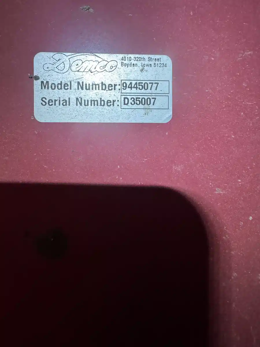 Gallery image 2 for 2014 Demco 1150 Grain Cart