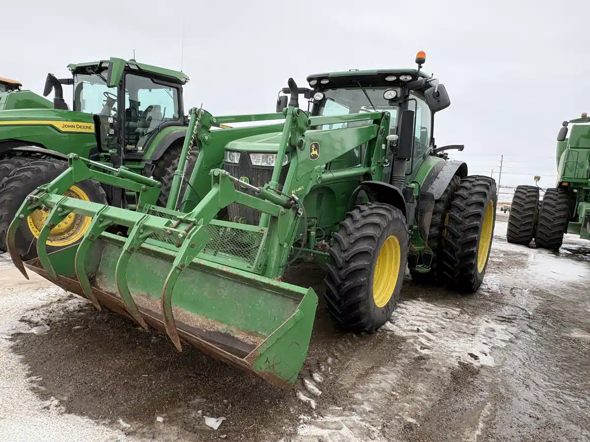 Gallery image 1 for Used 2015 John Deere 7230R Tractor