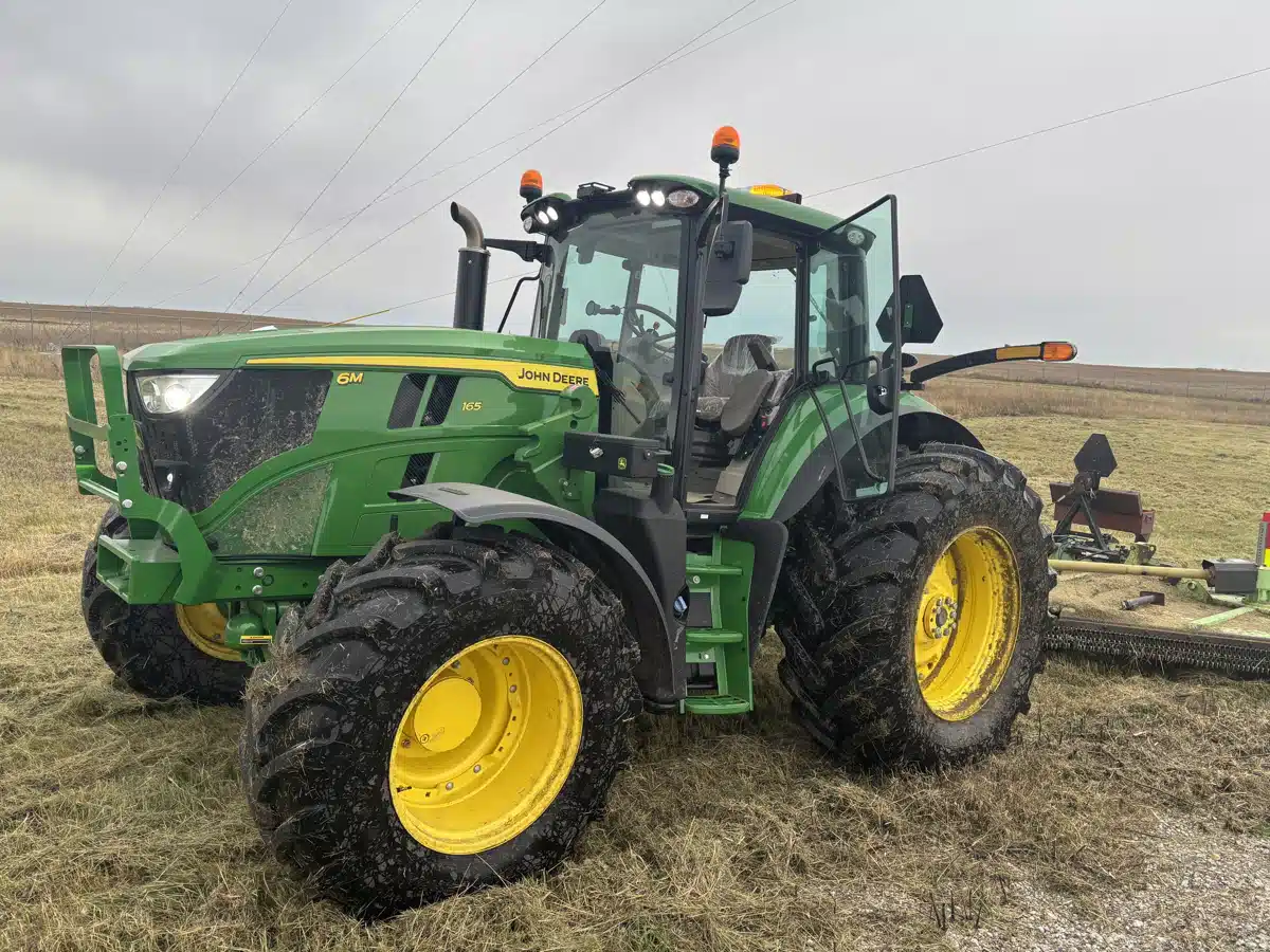 Gallery image 2 for Used 2025 John Deere 6M 165 Tractor