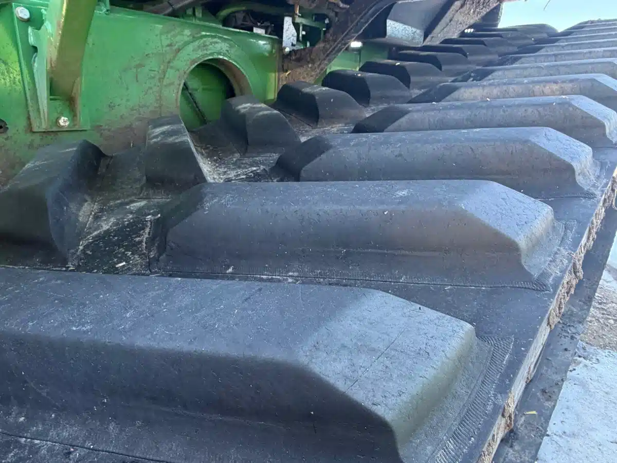 Gallery image 2 for 2011 John Deere 9630T Tractor