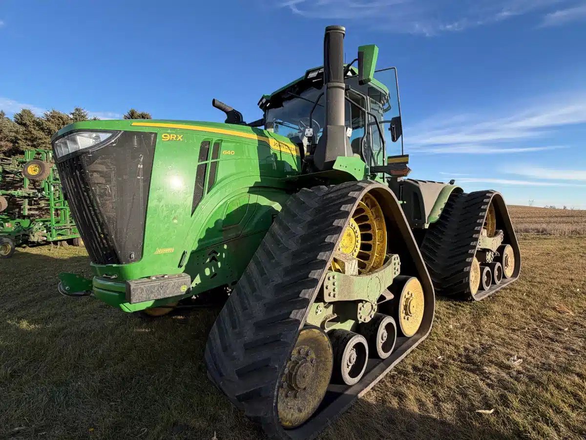 Gallery image 1 for 2025 John Deere 9RX 640 Tractor