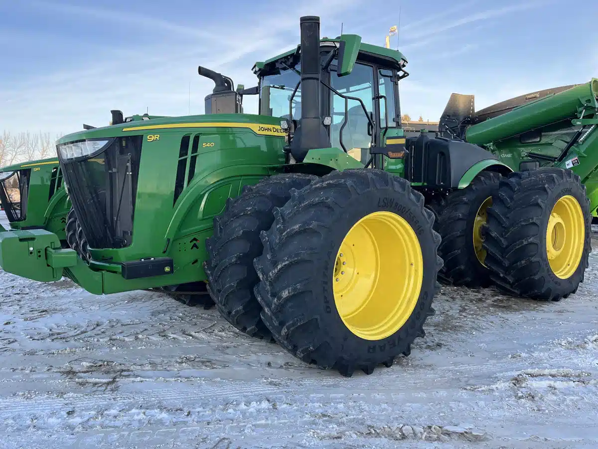 Gallery image 2 for 2025 John Deere 9R 540 Tractor