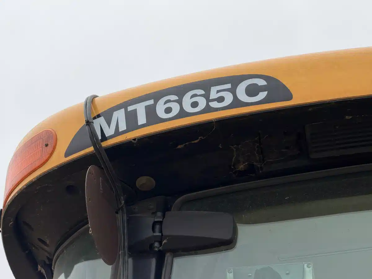 Gallery image 2 for 2009 Challenger MT665C Tractor