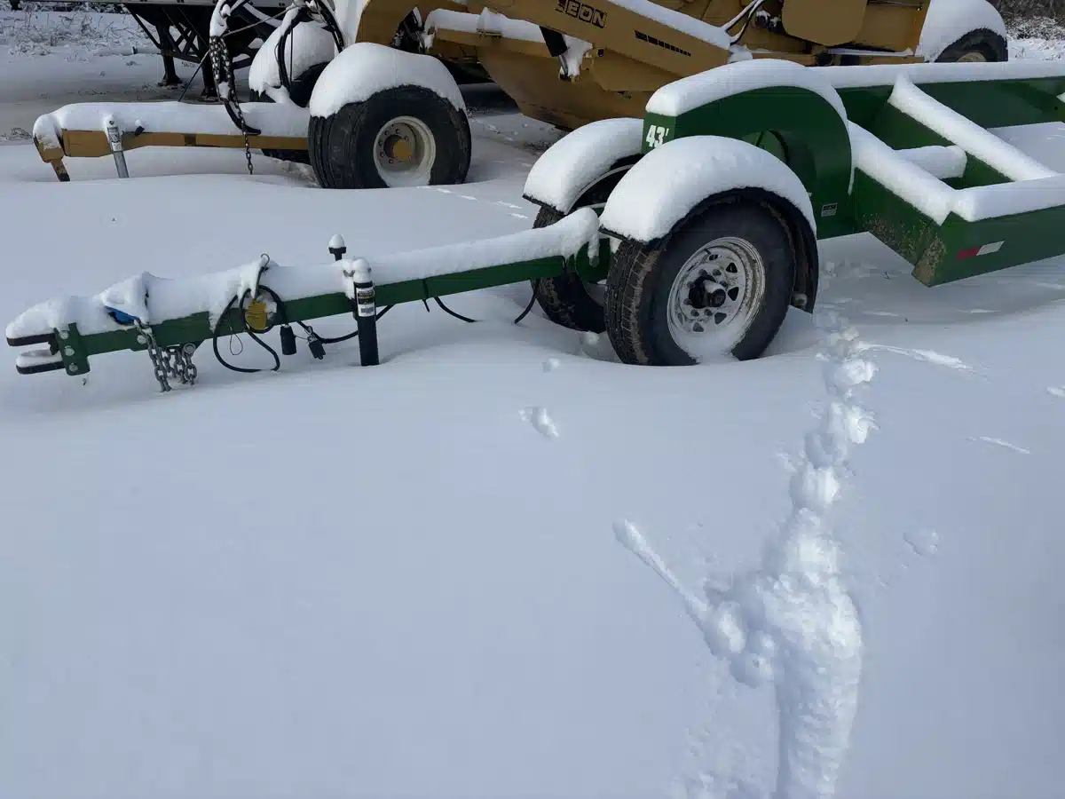 Used 2015 Headhunter HEADHUNTER 43FT Header Cart