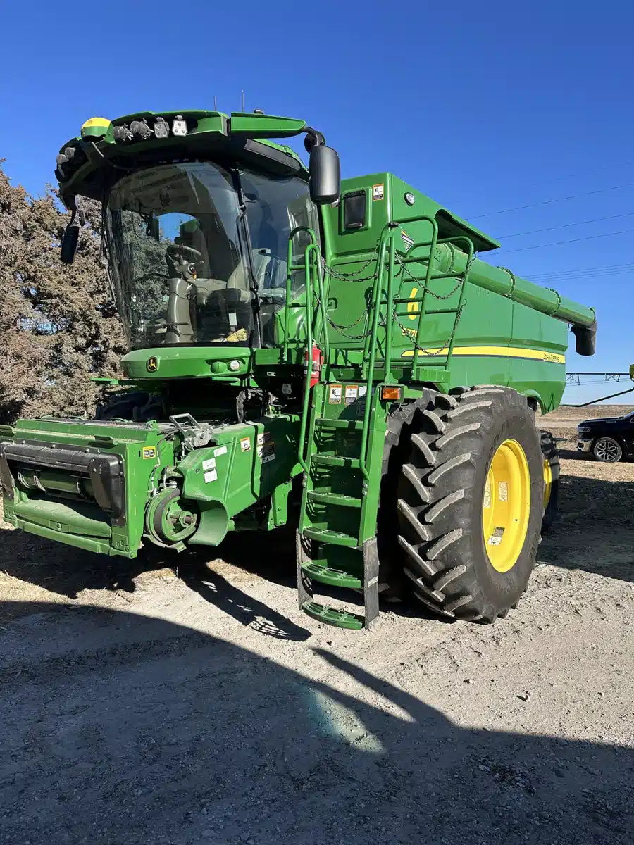 Used 2024 John Deere S770 Combine
