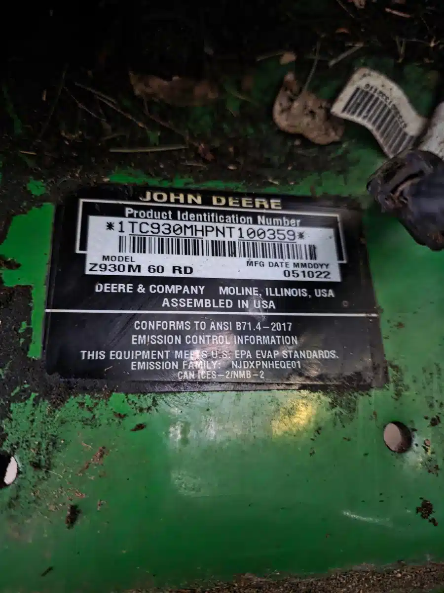 Gallery image 2 for 2022 John Deere Z930M Mower - Zero Turn