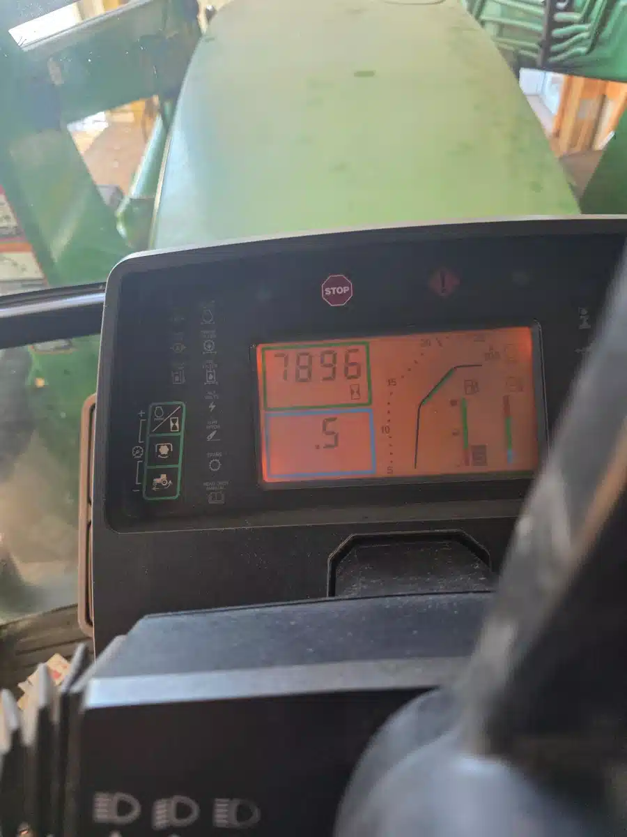 Gallery image 2 for 1999 John Deere 7810 Tractor