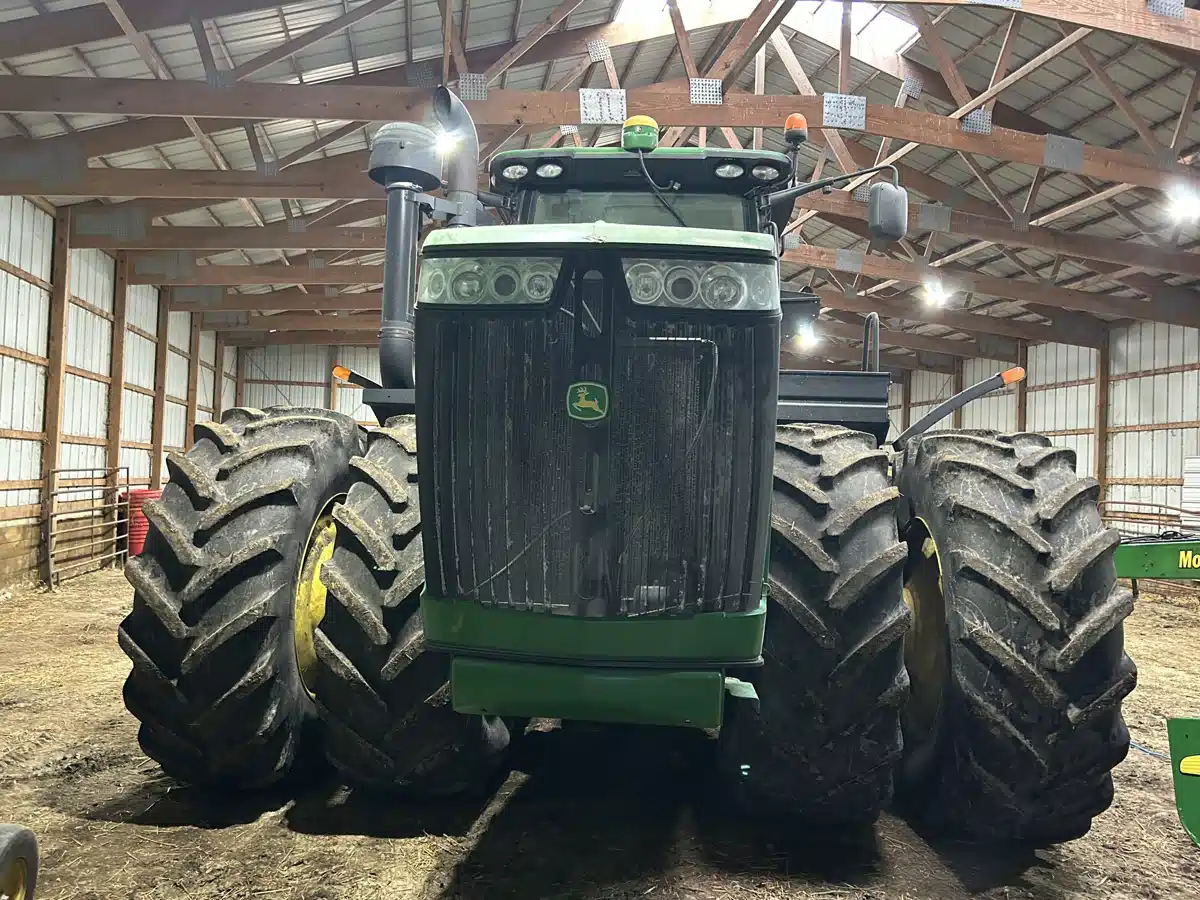Gallery image 2 for 2013 John Deere 9460R Tractor