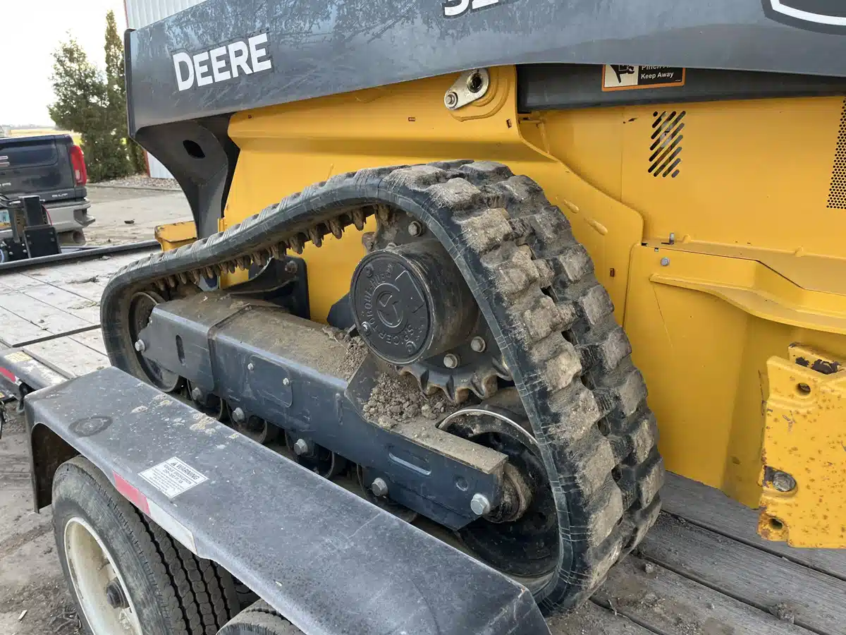 Gallery image 2 for 2022 John Deere 333G Track Loader