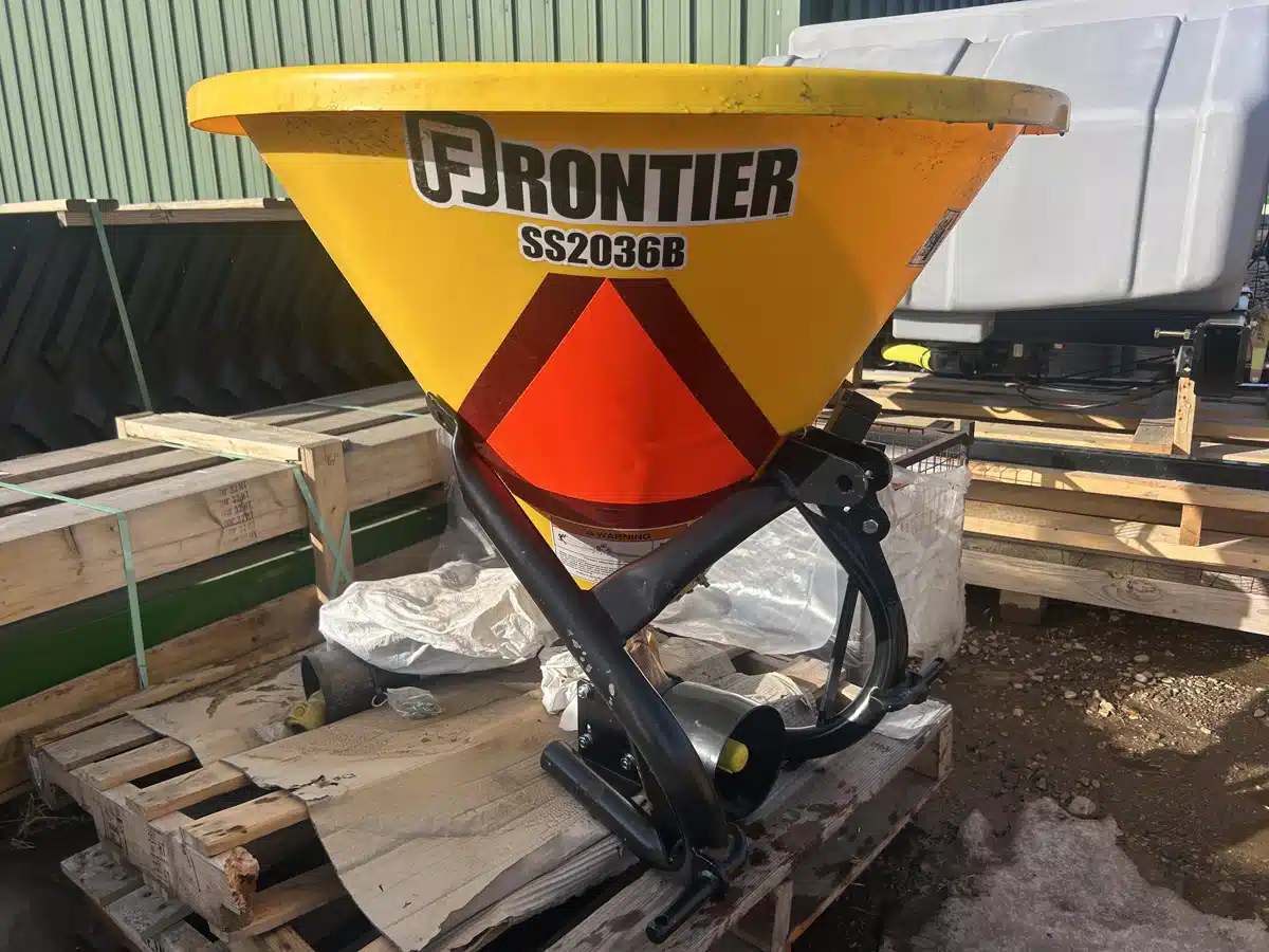 2025 Frontier SS2036B Broadcast Spreader Tractor