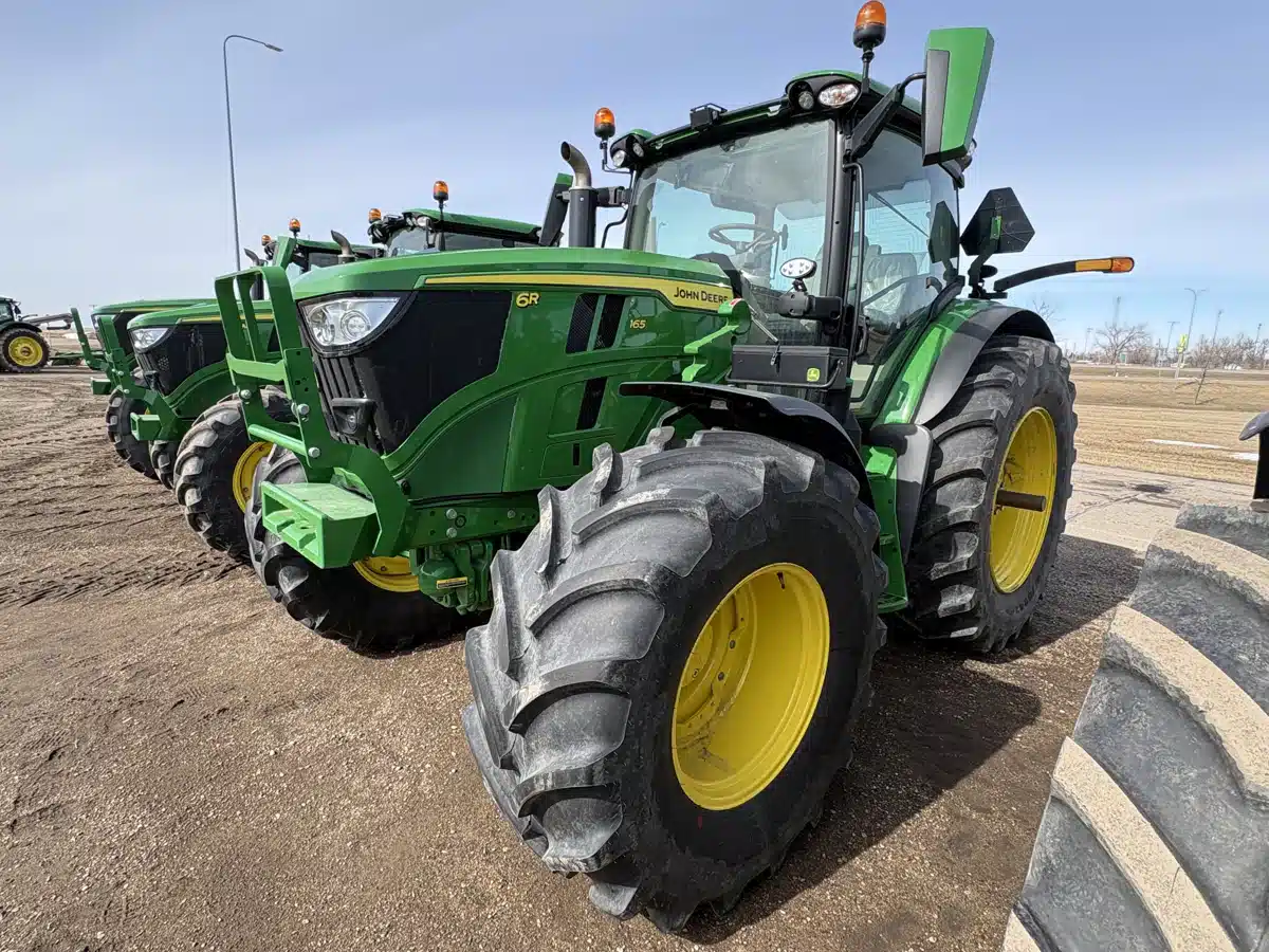 Photo de la Galerie 1 pour 2025 John Deere 6R 165 Tracteur