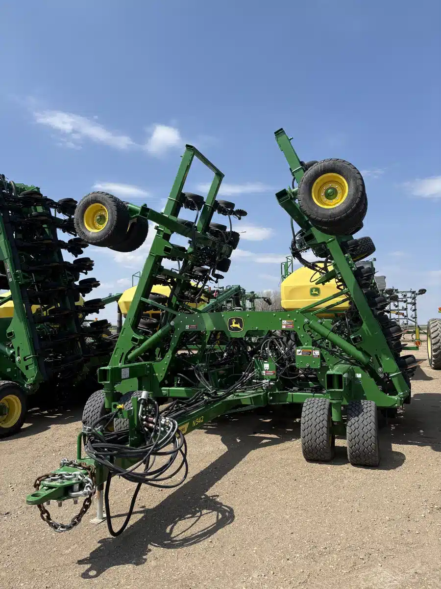 Photo de la Galerie 2 pour 2025 John Deere N542 Semoir à air