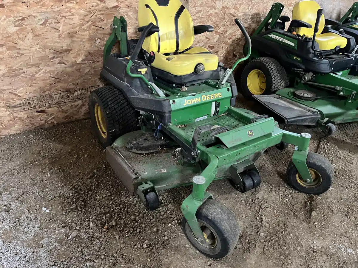 Gallery image 1 for 2021 John Deere Z740R Mower - Zero Turn