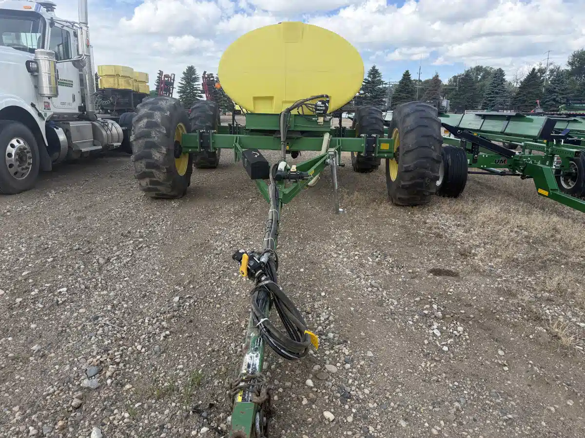 Photo de la Galerie 1 pour Yetter FERT CART Planteur