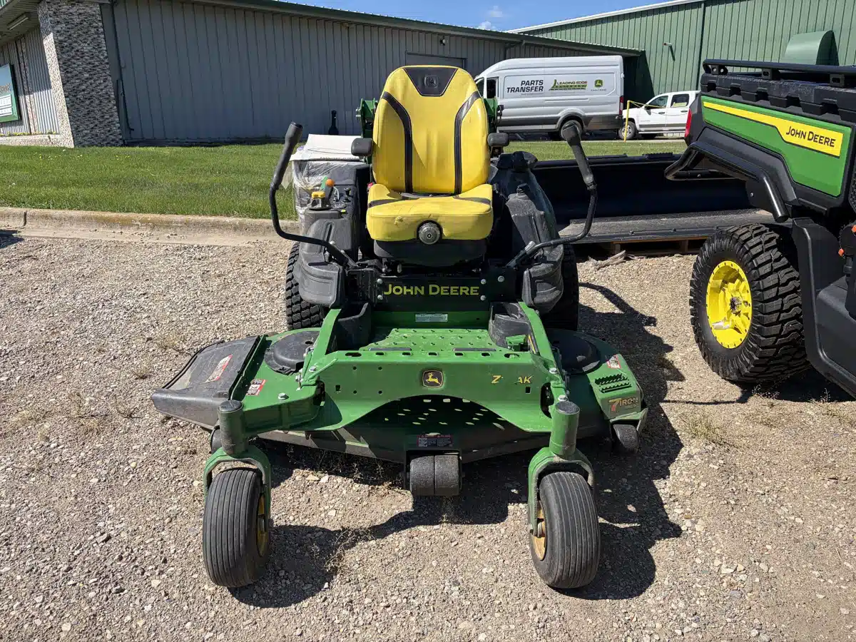 Gallery image 2 for 2021 John Deere Z930R Mower - Zero Turn