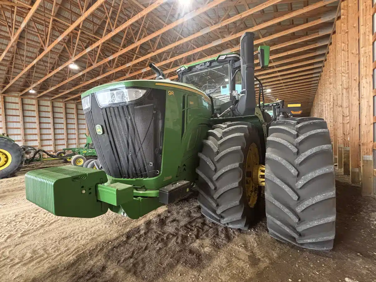 Gallery image 1 for 2025 John Deere 9R 590 Tractor