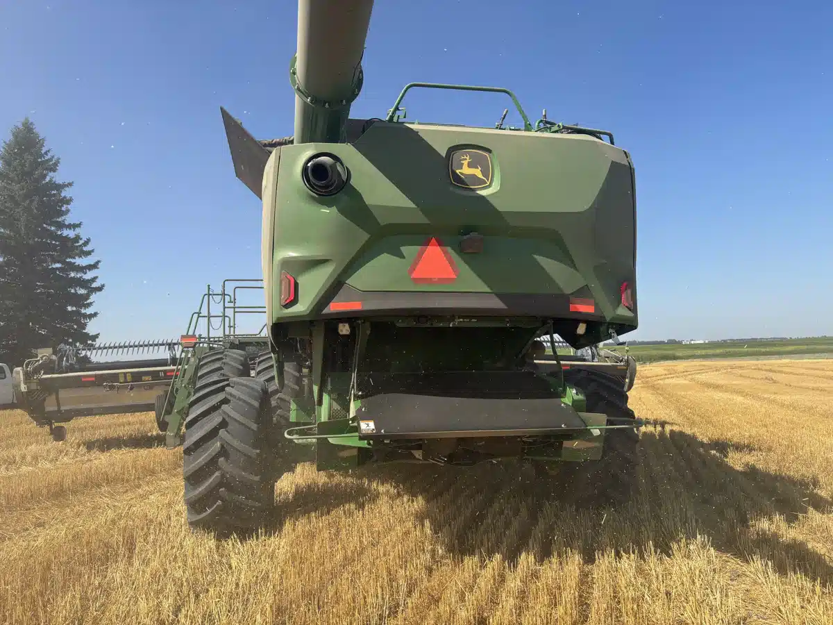 Photo de la Galerie 2 pour 2025 John Deere S7 800 Batteuse