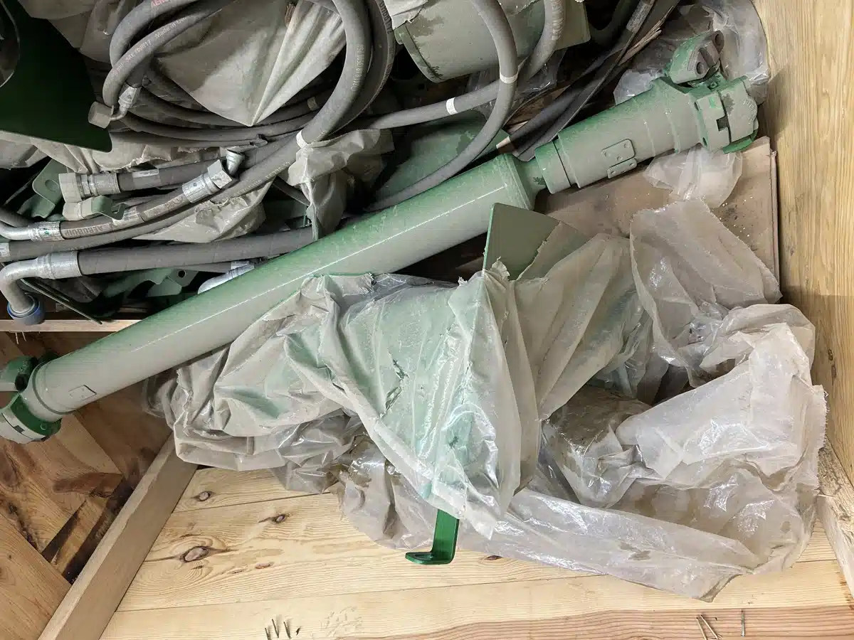 Gallery image 2 for John Deere PTO KIT BRE10031 Tractor