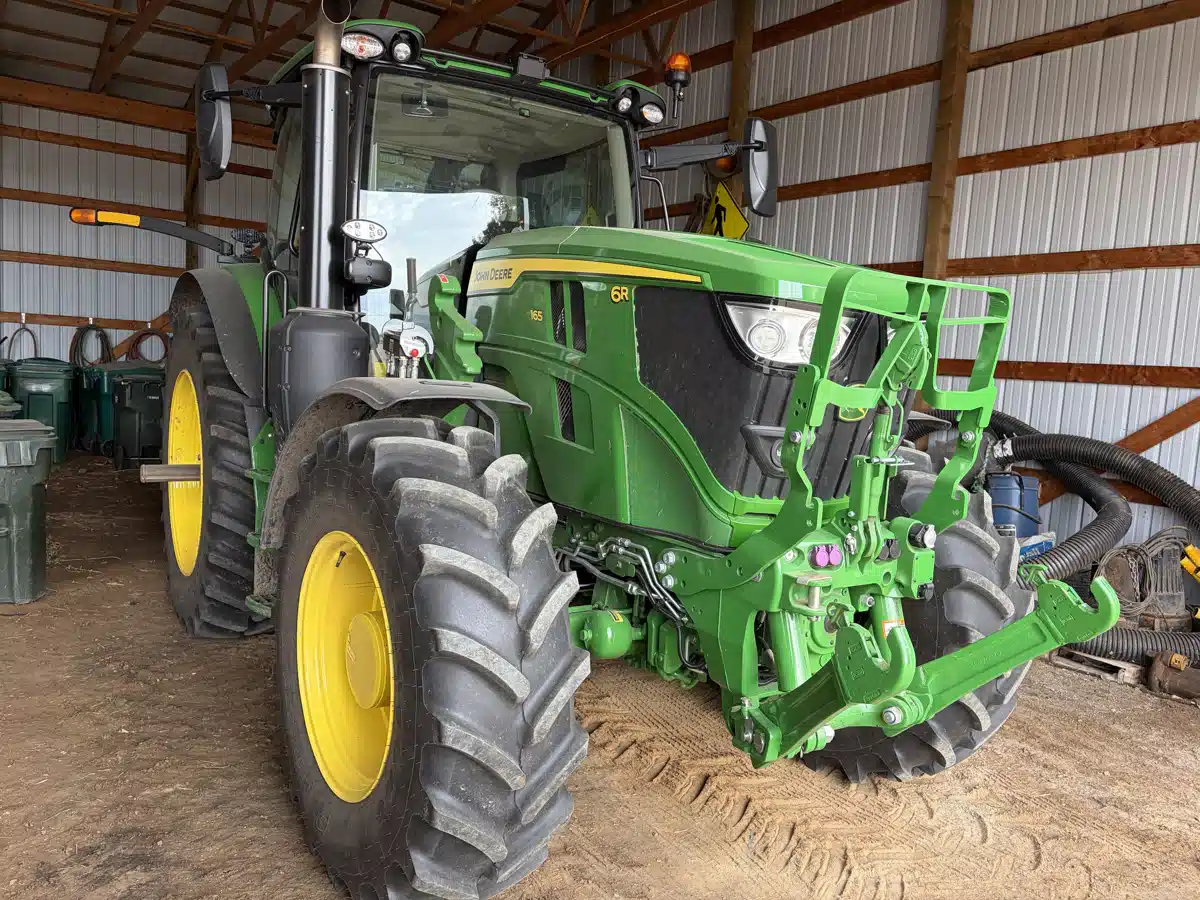 Photo de la Galerie 1 pour 2025 John Deere 6R 165 Tracteur
