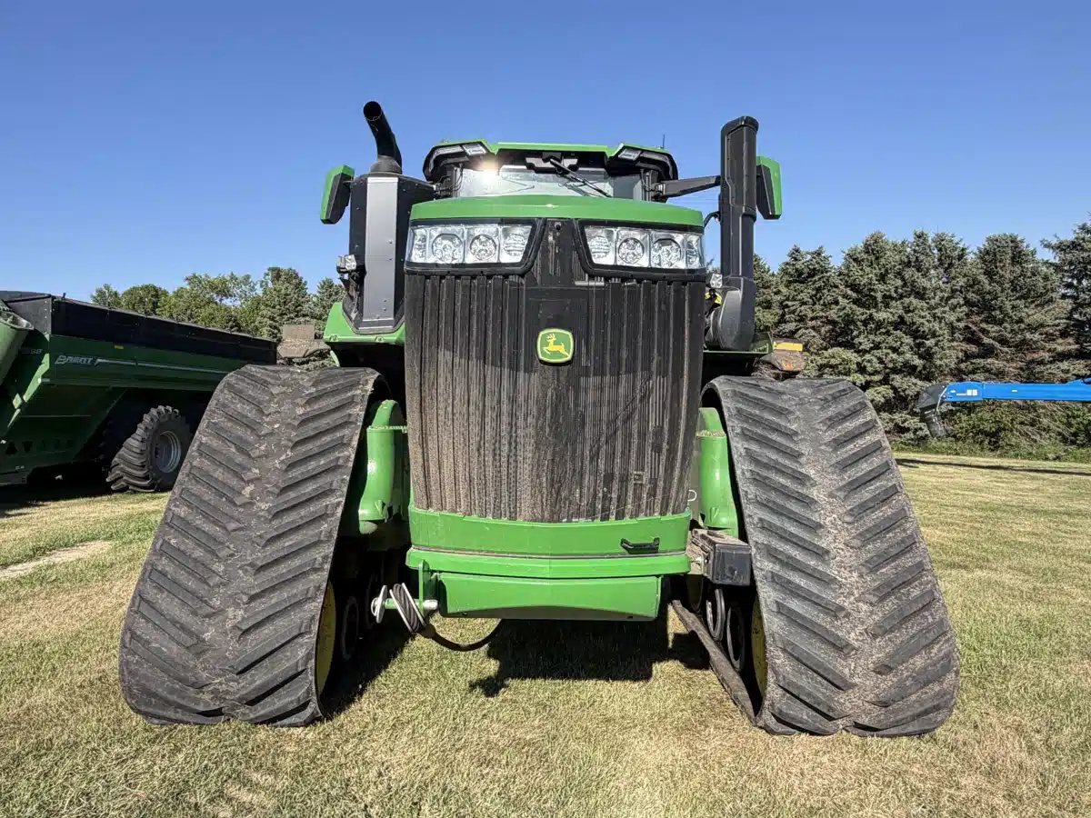 Gallery image 2 for 2026 John Deere 9RX 640 Tractor