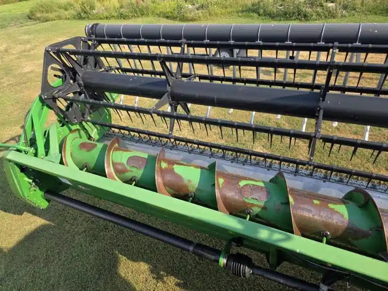 Gallery image 2 for 2007 John Deere 635 Header - Flex