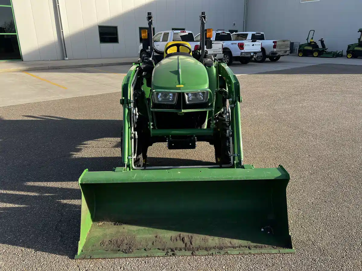 Gallery image 2 for Used 2022 John Deere 3038E Tractor