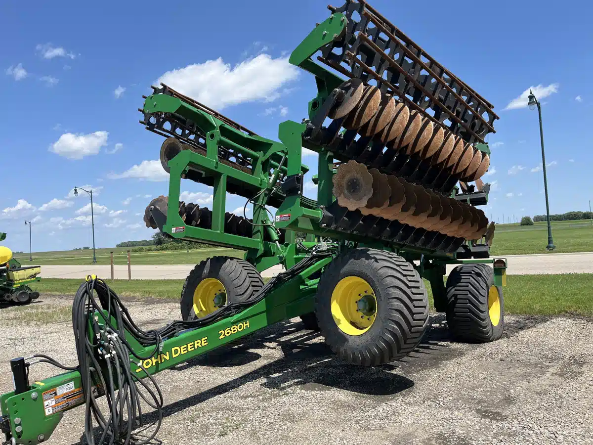 Gallery image 2 for Used 2022 John Deere 2680H Disc