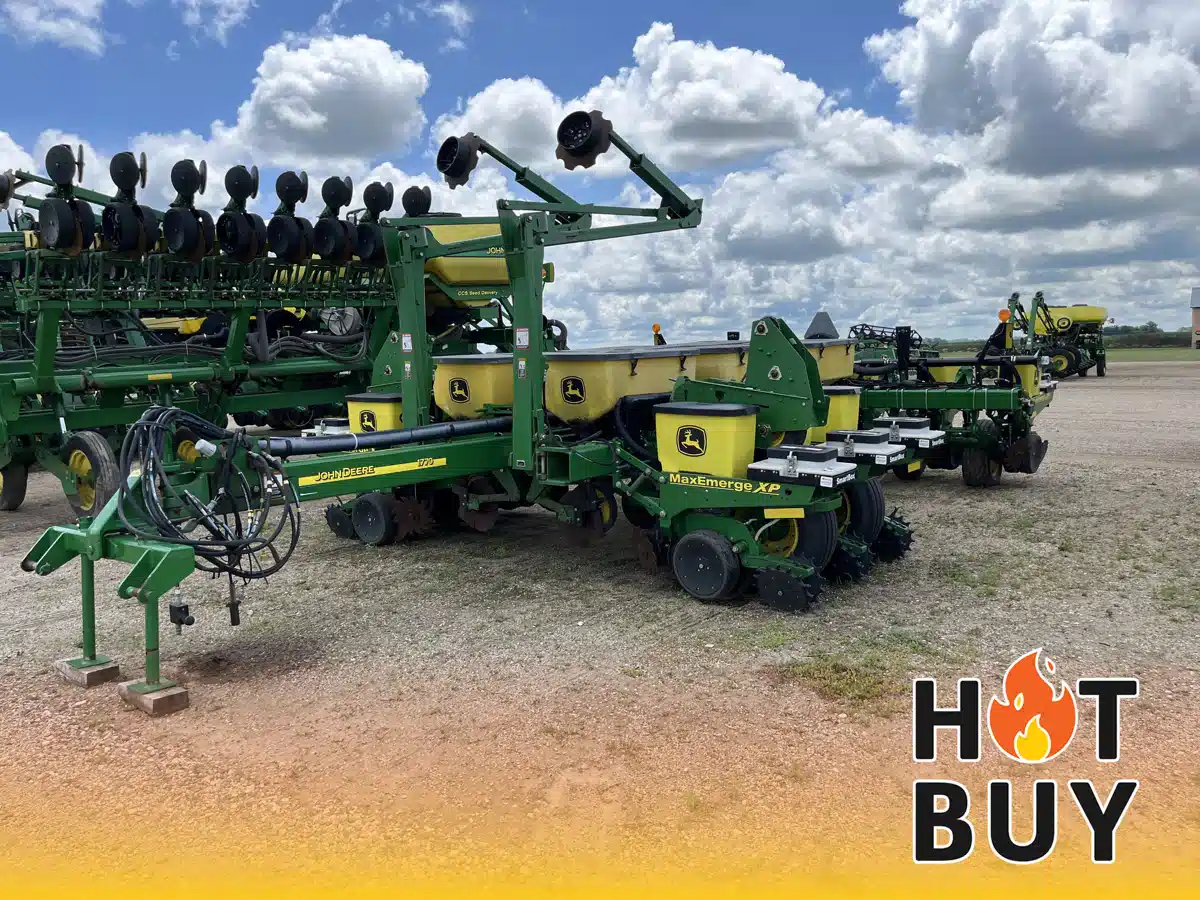 Gallery image 1 for Used 2013 John Deere 1770 Planter