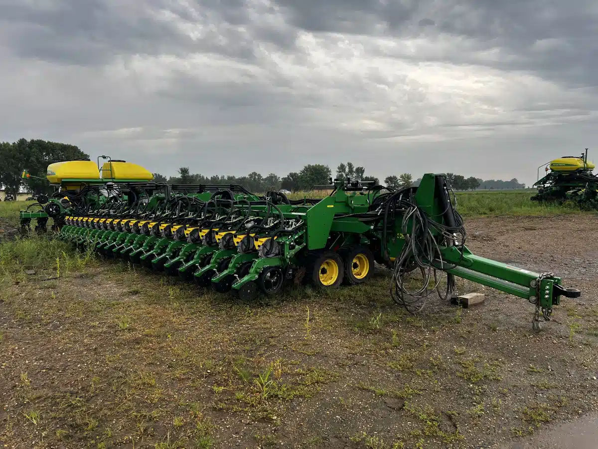 Gallery image 2 for Used 2020 John Deere DB99 Planter