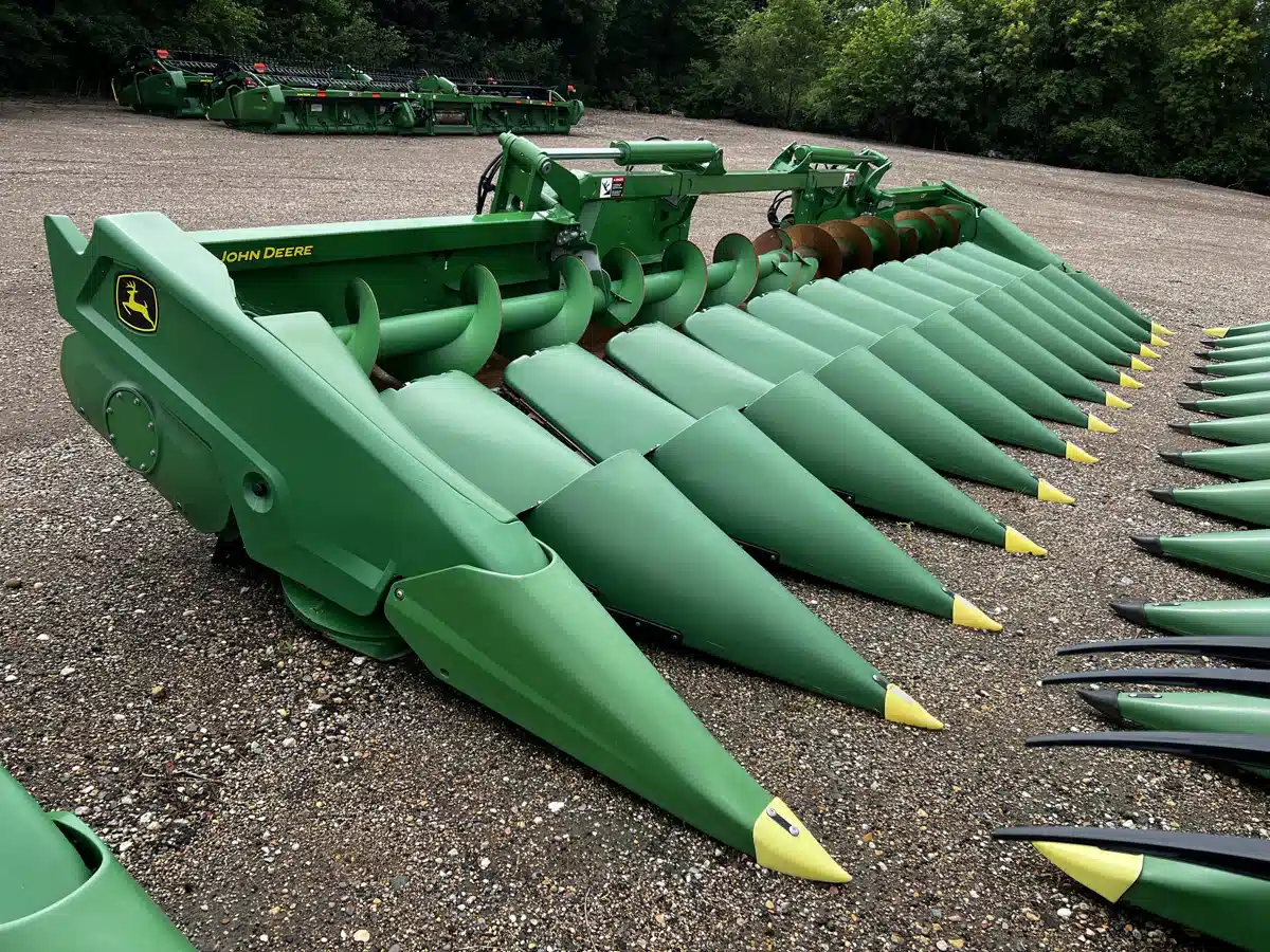 Gallery image 2 for Used 2023 John Deere C12F Header - Row Crop