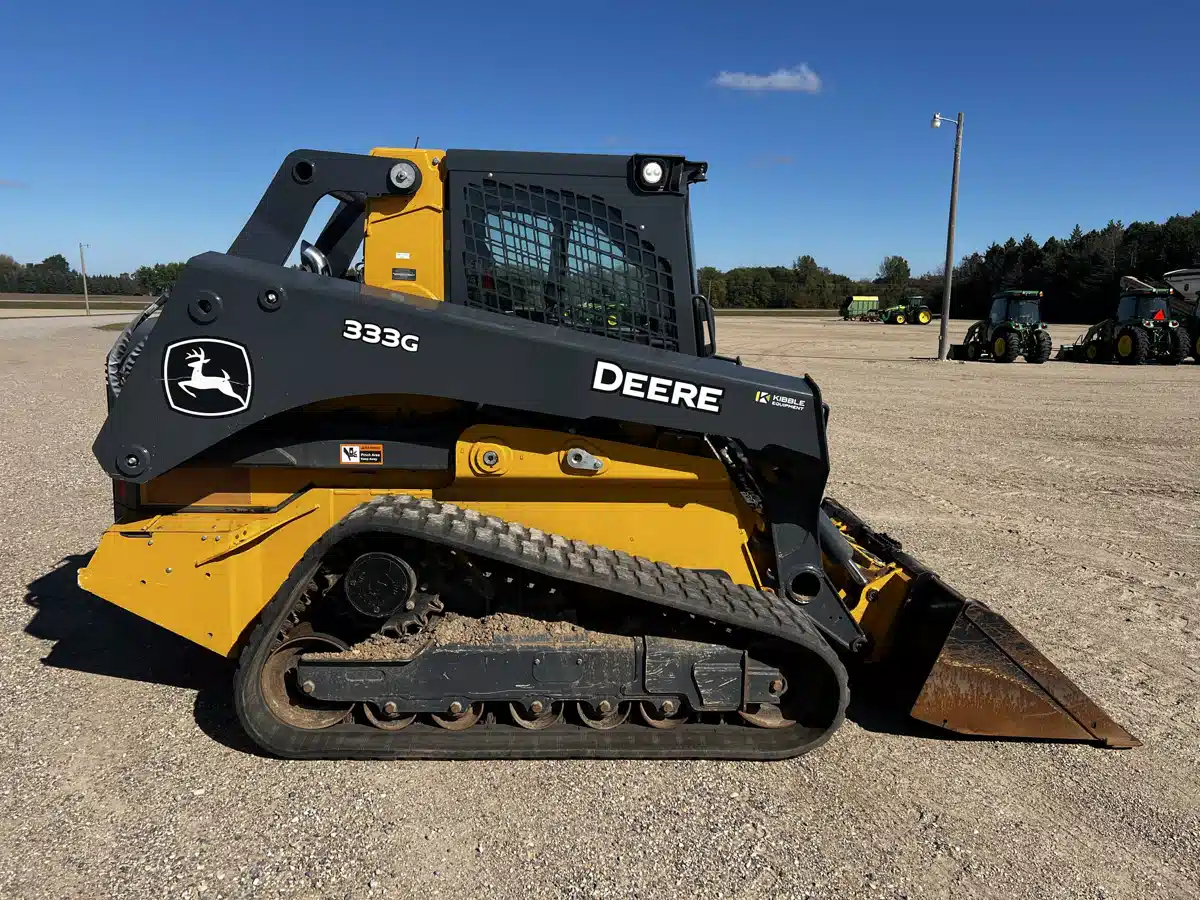 Gallery image 2 for Used 2022 John Deere 333G Track Loader