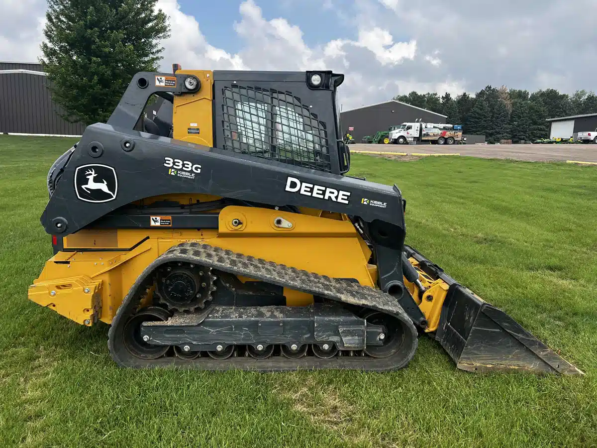 Gallery image 2 for Used 2020 John Deere 333G Track Loader