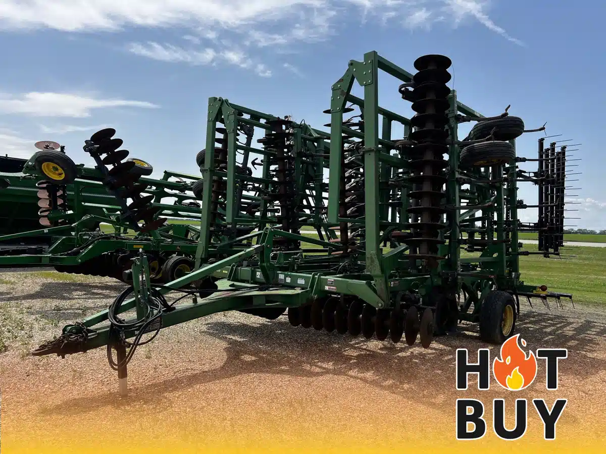 Gallery image 1 for Used 2008 John Deere 2310 Mulch Finisher