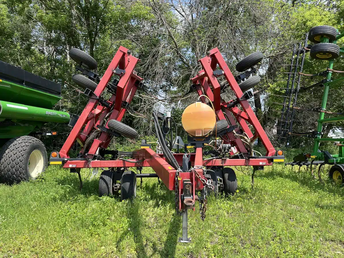 Gallery image 2 for Used 2010 Case IH 5300 Anhydrous Applicator