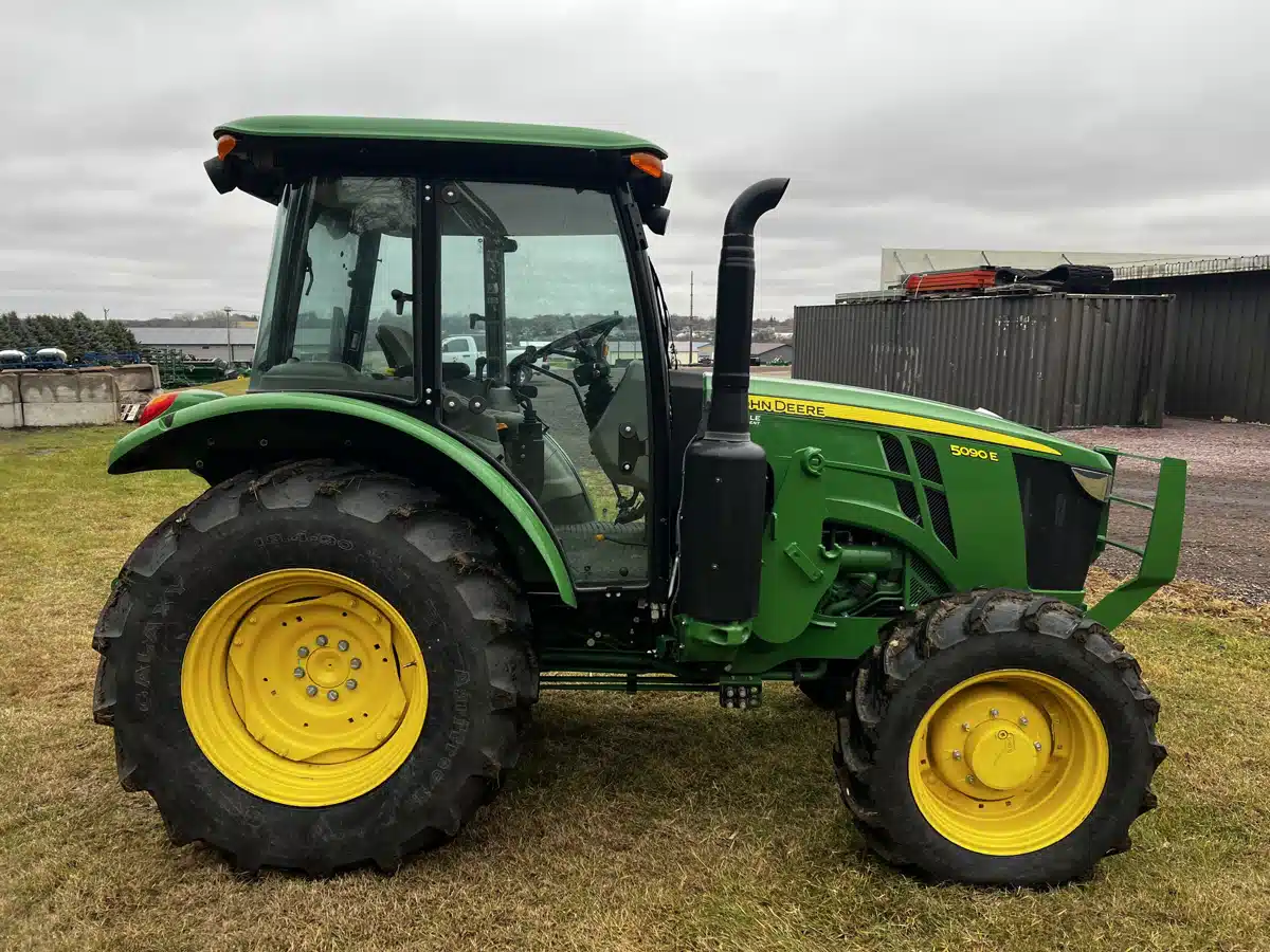 Gallery image 2 for Used 2023 John Deere 5090E Tractor