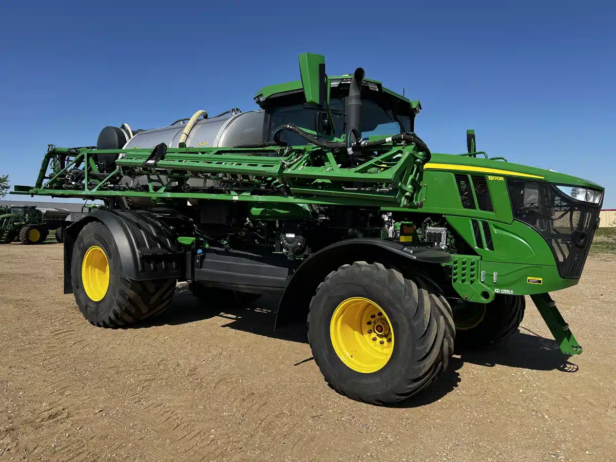 Gallery image 1 for Used 2023 John Deere 800R Anhydrous Applicator