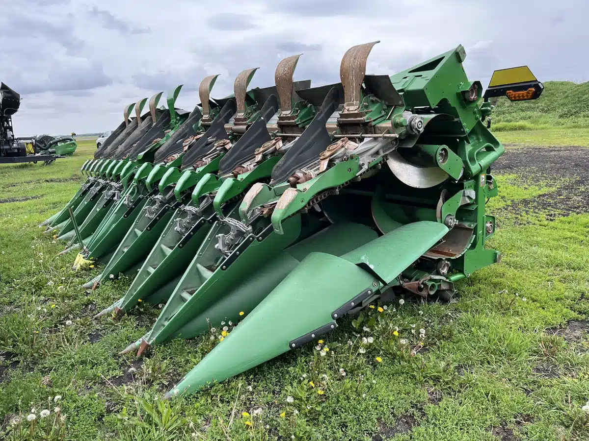 Gallery image 2 for Used 2023 John Deere C16F Header - Row Crop