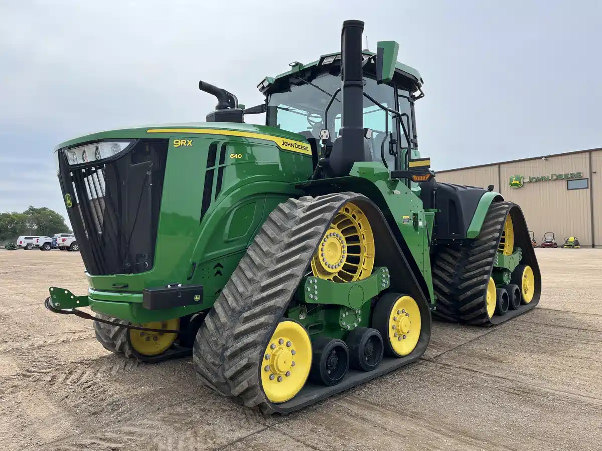 Gallery image 2 for Used 2023 John Deere 9RX 640 Tractor