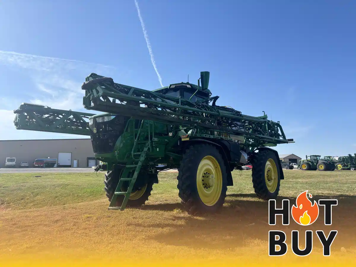 Gallery image 1 for Used 2023 John Deere 612R Sprayer - Self Propelled